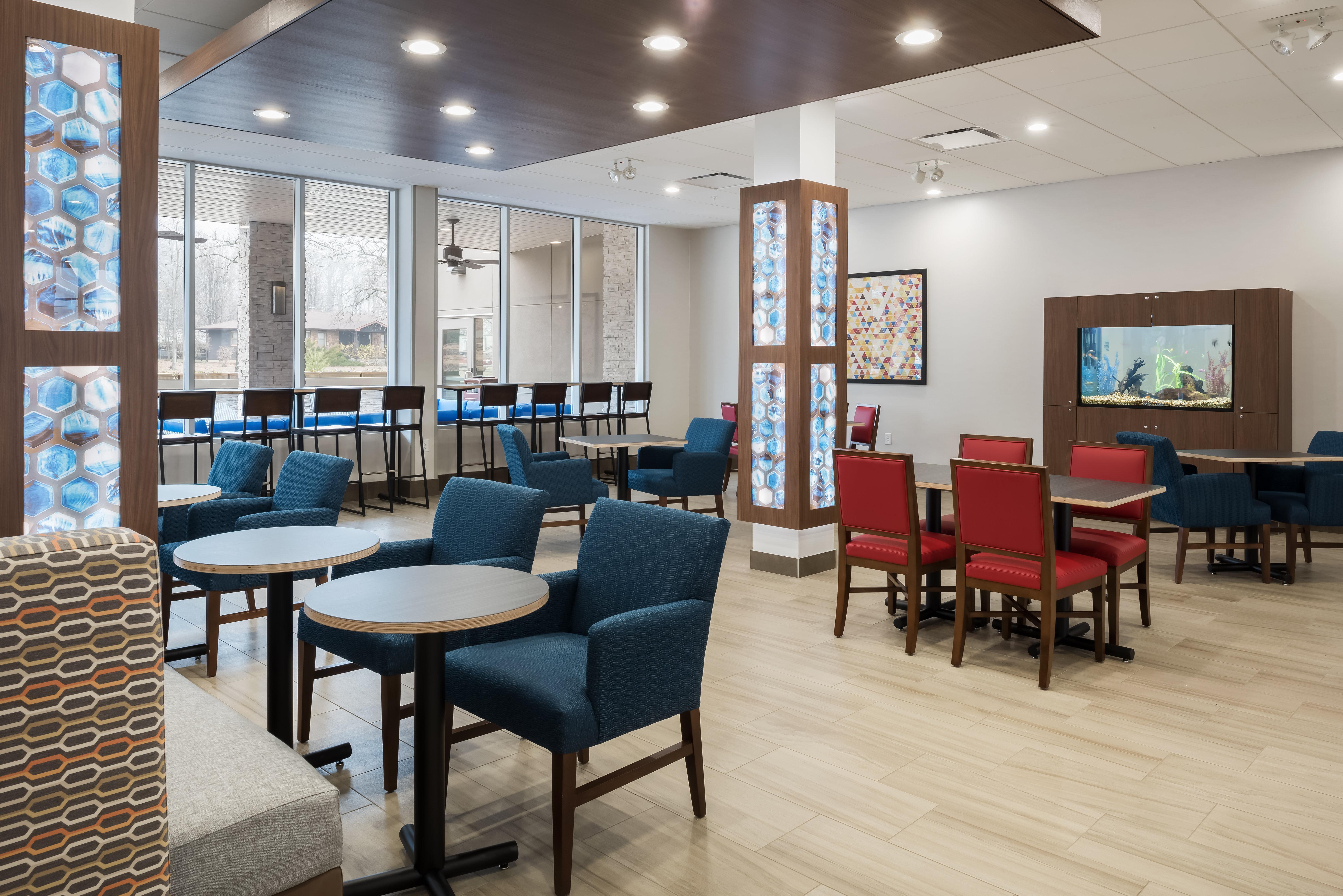 Holiday Inn Express & Suites West Plains Southwest By Ihg Exterior photo