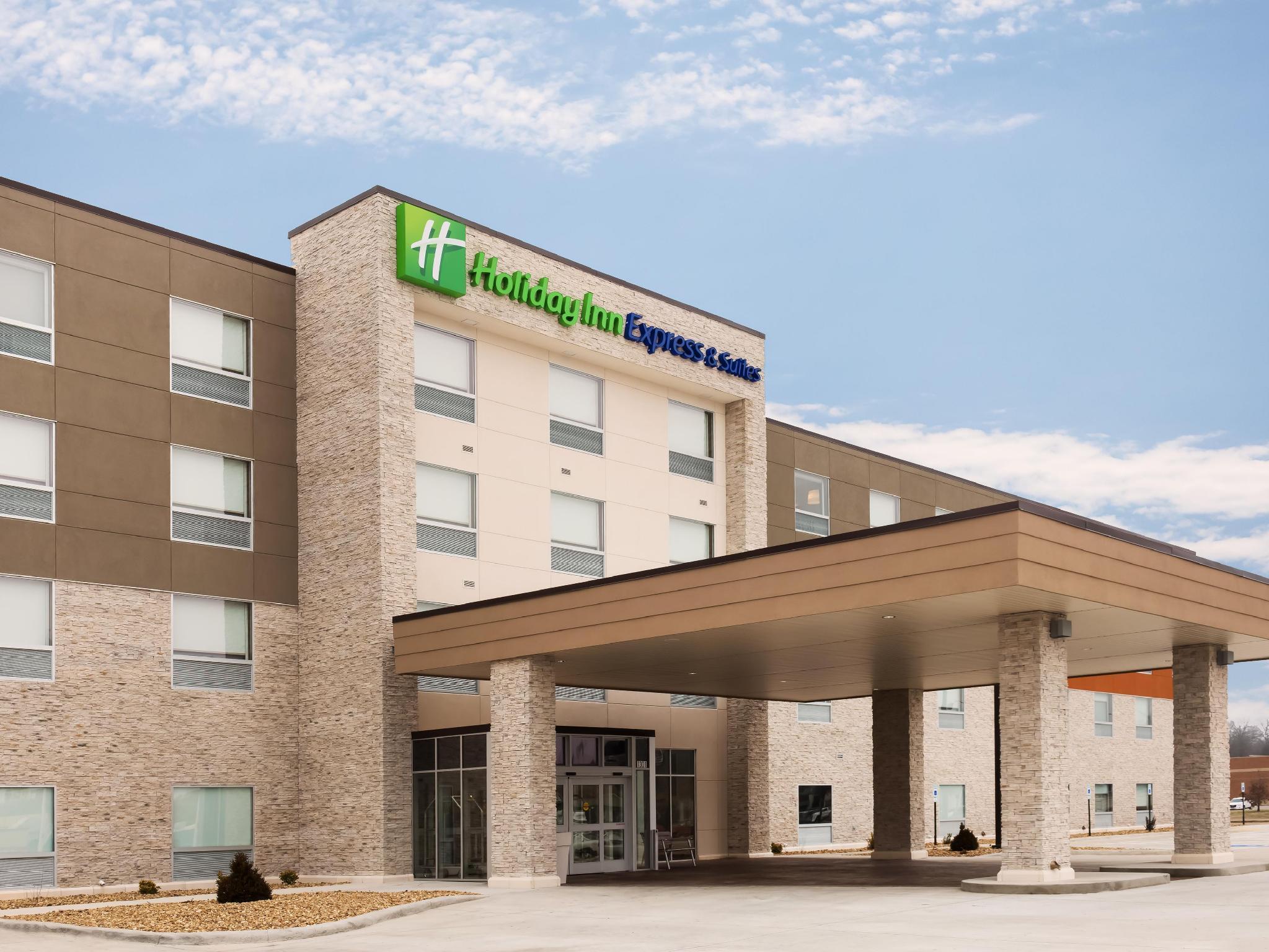 Holiday Inn Express & Suites West Plains Southwest By Ihg Exterior photo